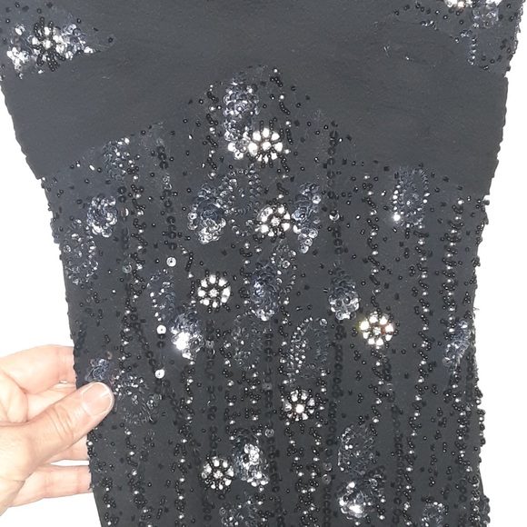 Demure Dress from Japan - Picture 6 of 11